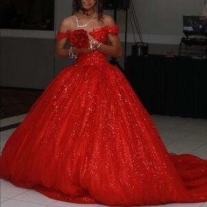 Quinceañera dress with petty coat xs